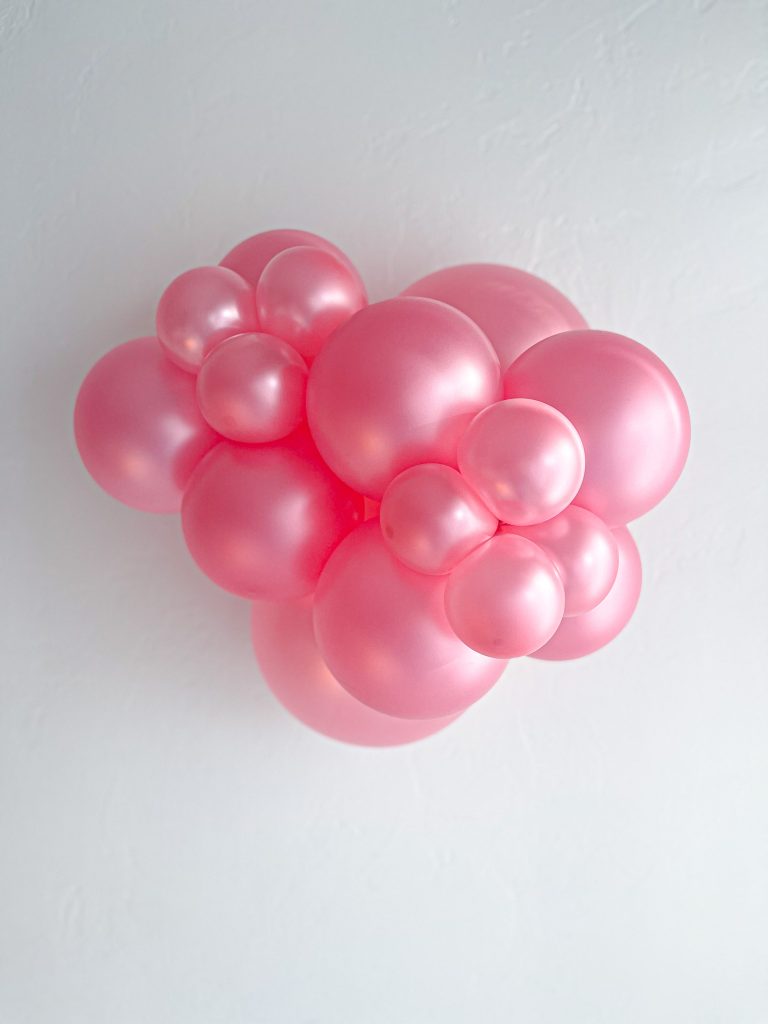 TUFTEX Pinks Balloon Cluster Set | 7 x 11" Balloons, 1 x 18" Balloons, 4 x 5" Balloons | Party Balloon Bundle for Garland, Arch, or Decor